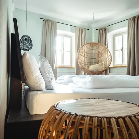 Der Steinerwirt - Hangout & Hotell
