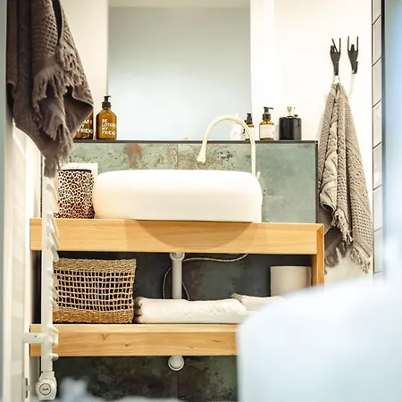 Der Steinerwirt - Hangout & Hotell Lofer